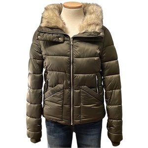 Zara Puffer Faux Fur Lined Trim Puffer Jacket, Khaki Green, Small